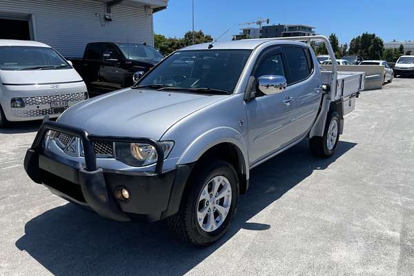 2015 Mitsubishi Triton GLX-R MN 4X4