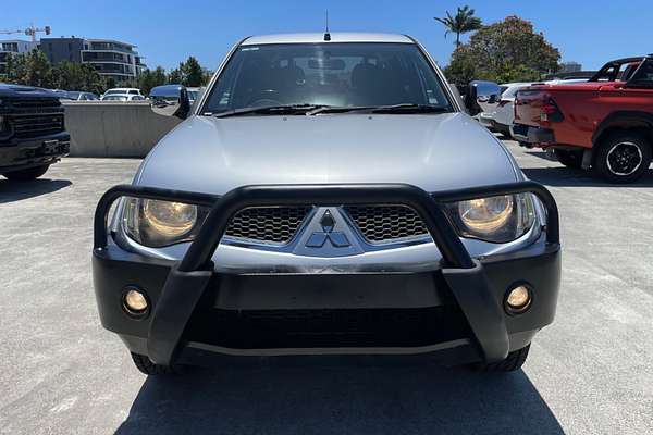 2015 Mitsubishi Triton GLX-R MN 4X4