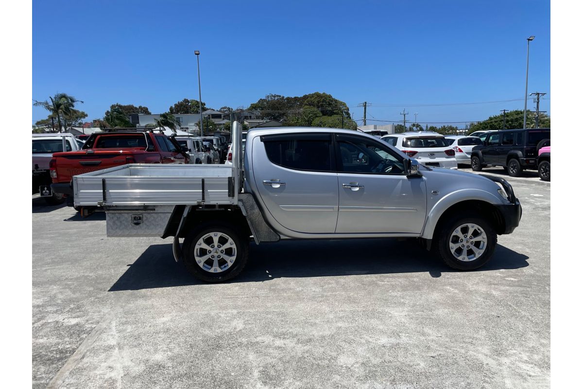 2015 Mitsubishi Triton GLX-R MN 4X4