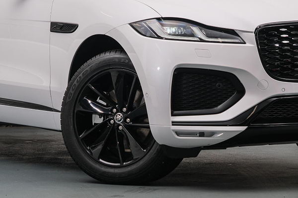 2024 Jaguar F-PACE P250 R-Dynamic SE X761