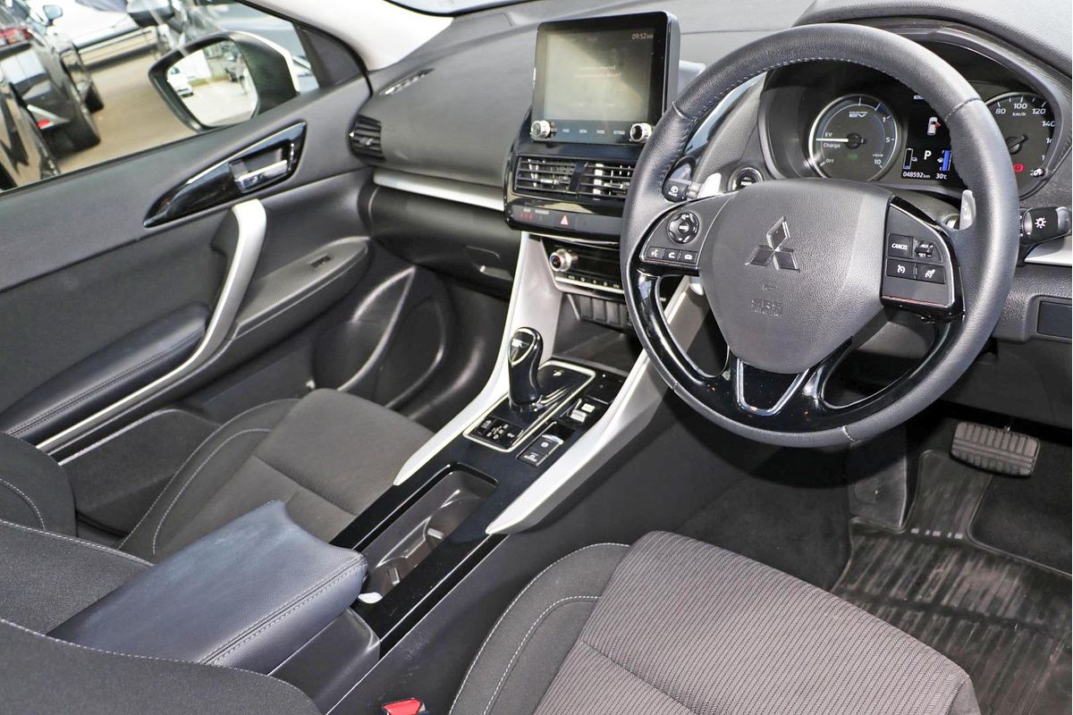 2021 Mitsubishi Eclipse Cross PHEV ES YB