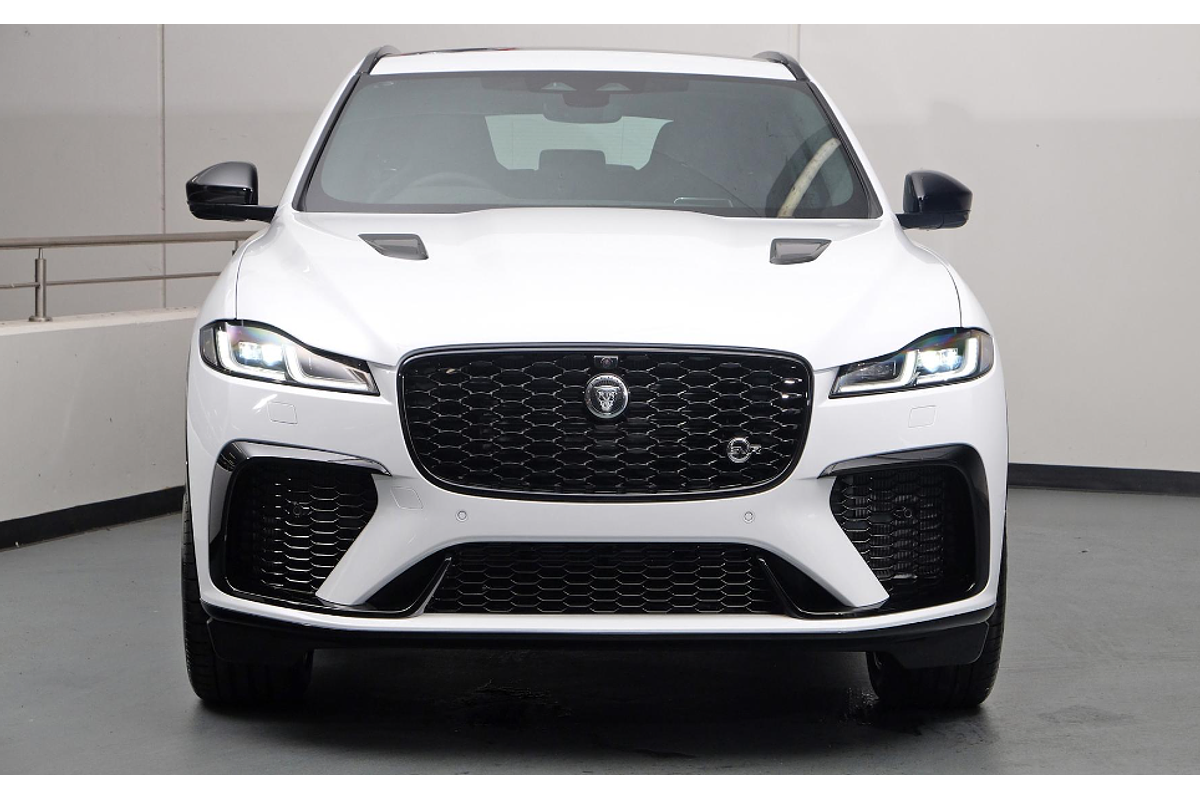 2024 Jaguar F-PACE SVR 575 Edition X761