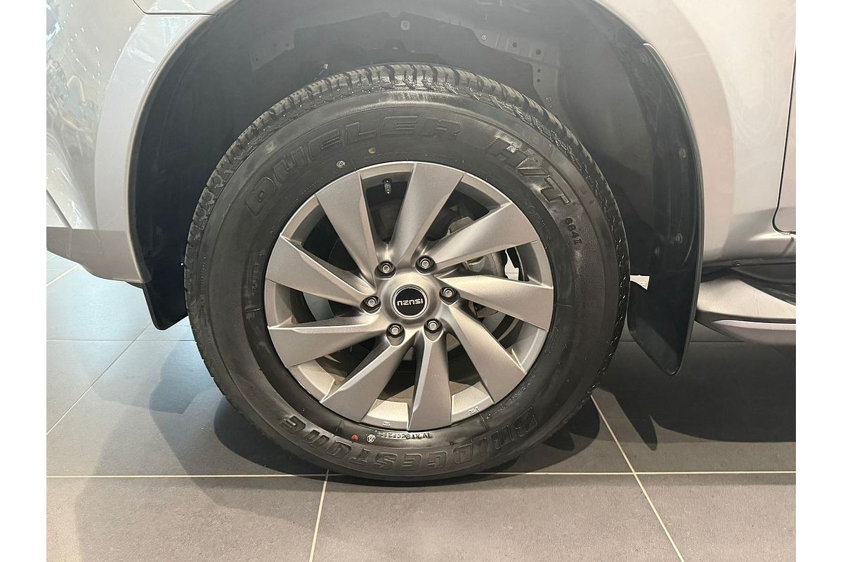 2023 Isuzu MU-X LS-U