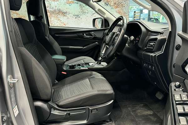 2023 Isuzu MU-X LS-U