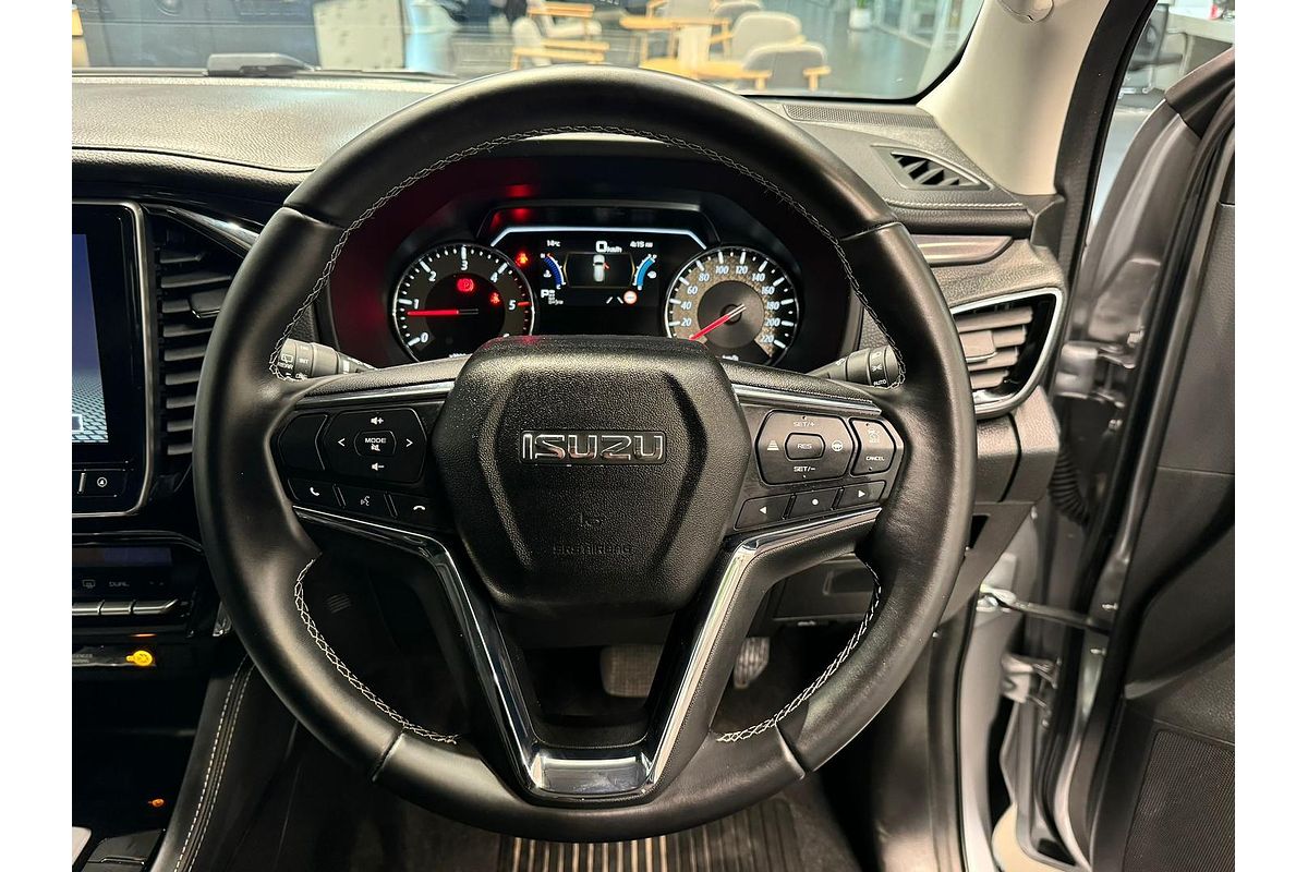 2023 Isuzu MU-X LS-U