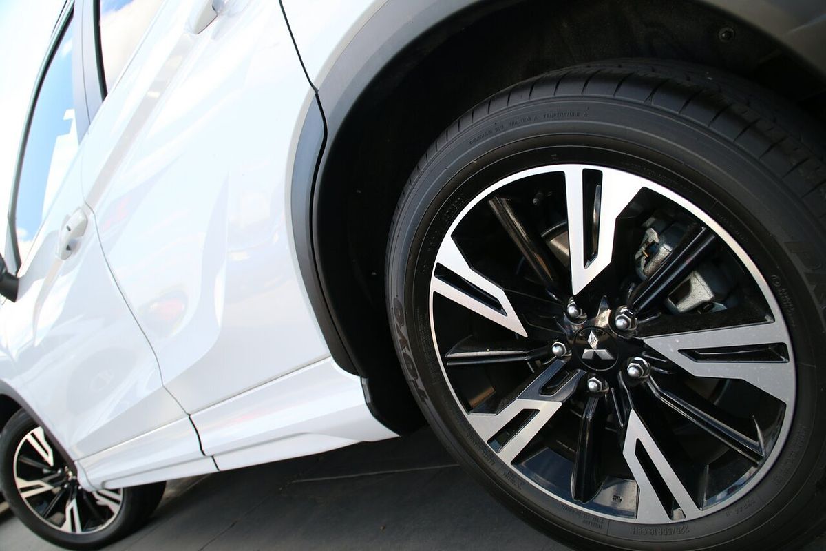 2023 Mitsubishi Eclipse Cross Exceed YB
