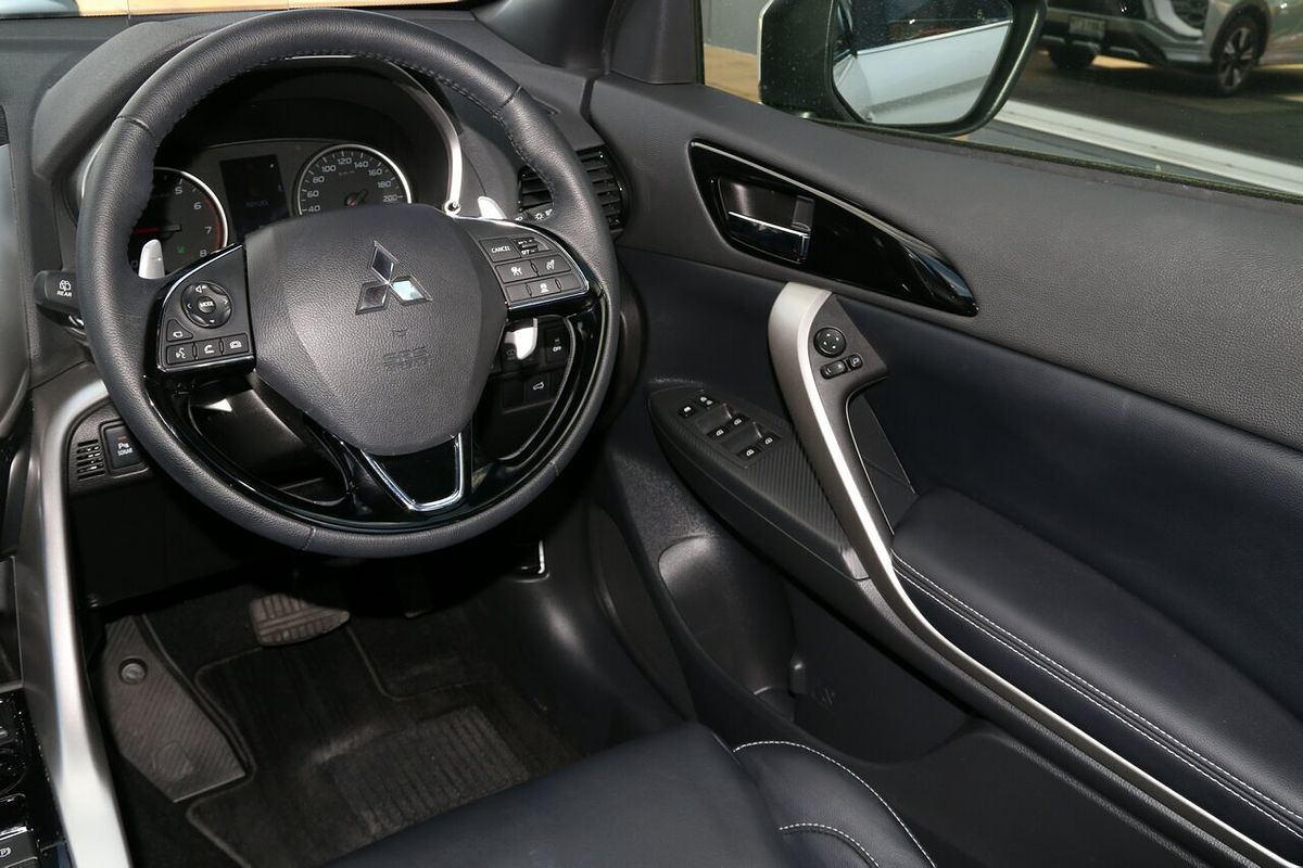 2023 Mitsubishi Eclipse Cross Exceed YB