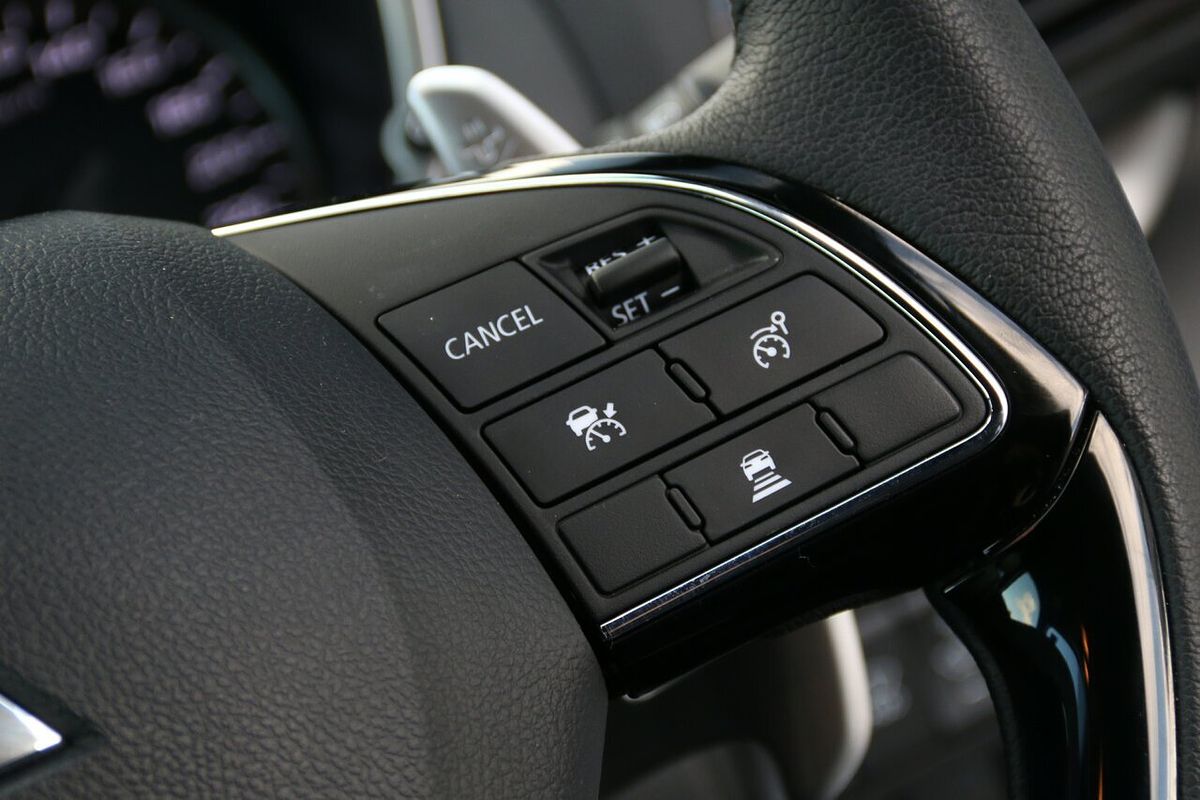 2023 Mitsubishi Eclipse Cross Exceed YB