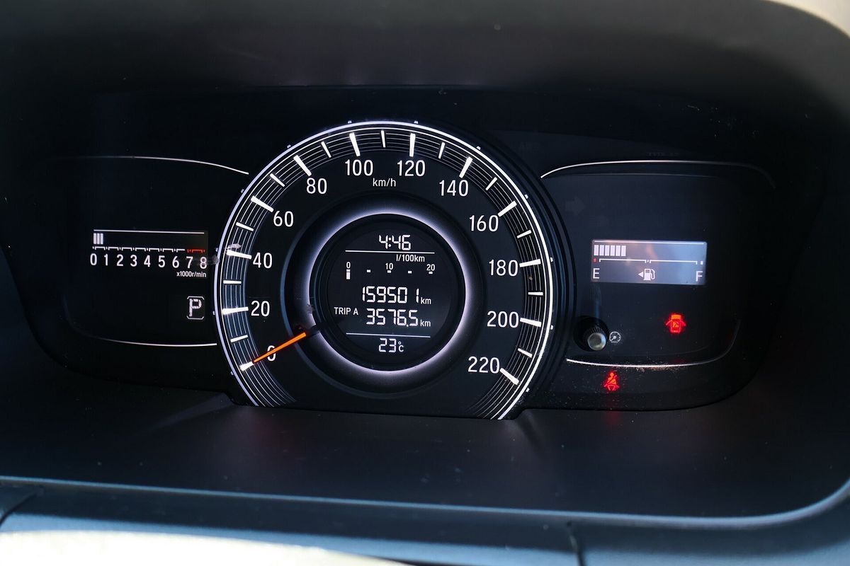 2015 Honda Odyssey VTi 5th Gen