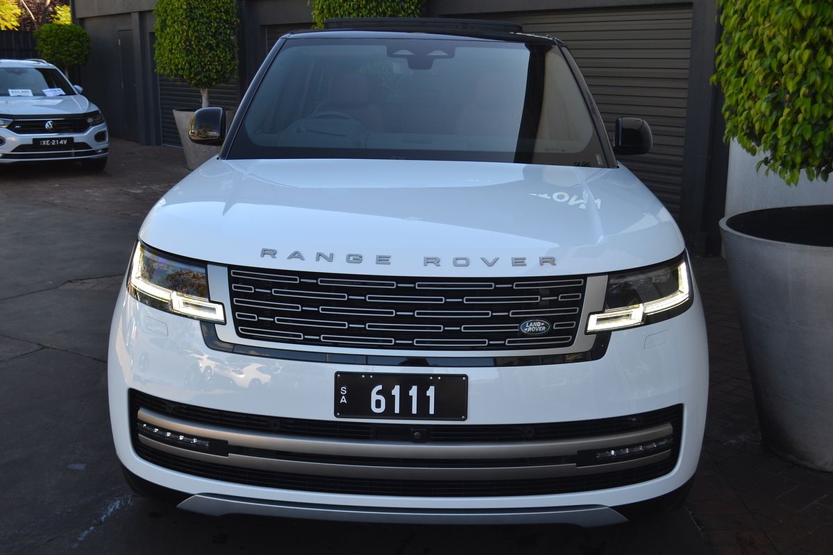 2024 Land Rover Range Rover D350 HSE L460