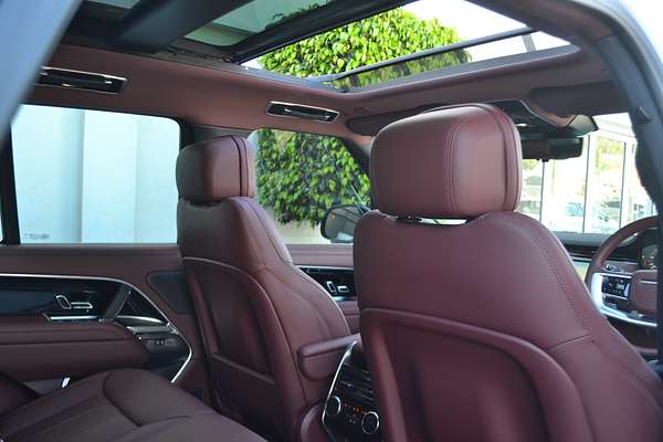 2024 Land Rover Range Rover D350 HSE L460