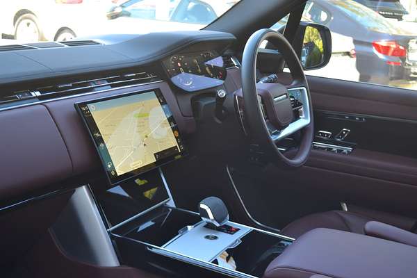 2024 Land Rover Range Rover D350 HSE L460