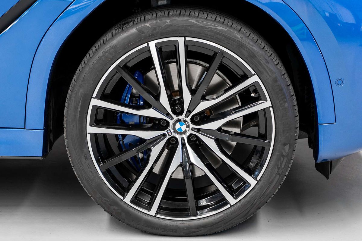 2020 BMW X6 xDrive40i M Sport G06