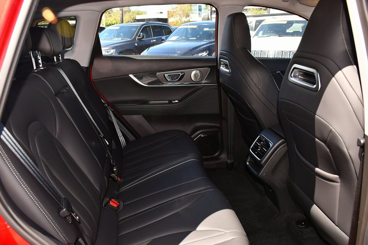 2024 Chery Tiggo 7 Pro Ultimate AWD T32