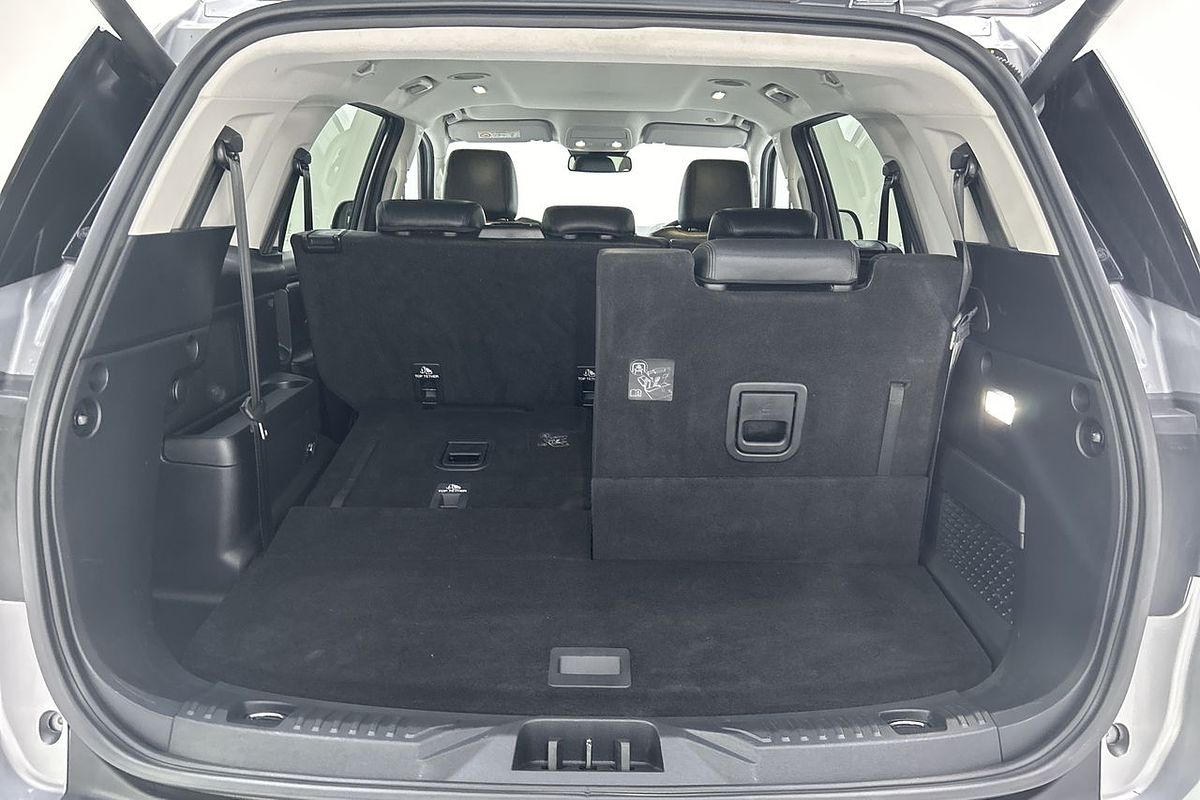 2023 Ford Everest Trend