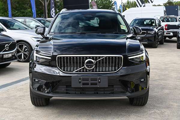 2024 Volvo XC40 Ultra B4 Bright