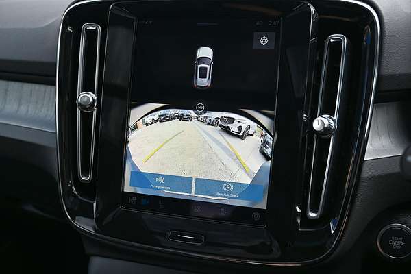 2024 Volvo XC40 Ultra B4 Bright