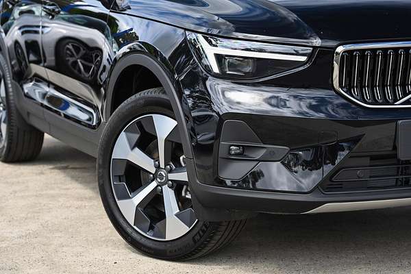 2024 Volvo XC40 Ultra B4 Bright