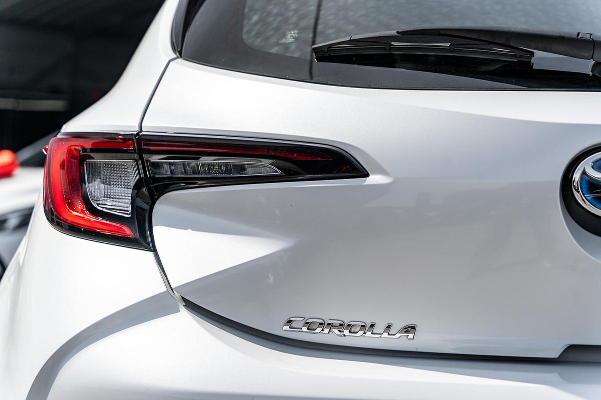 2020 Toyota Corolla Ascent Sport Hybrid ZWE211R