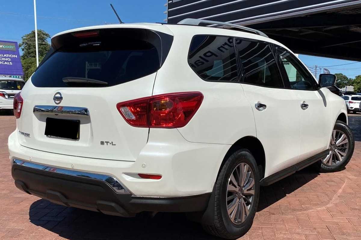2019 Nissan PATHFINDER ST-L R52 Series III