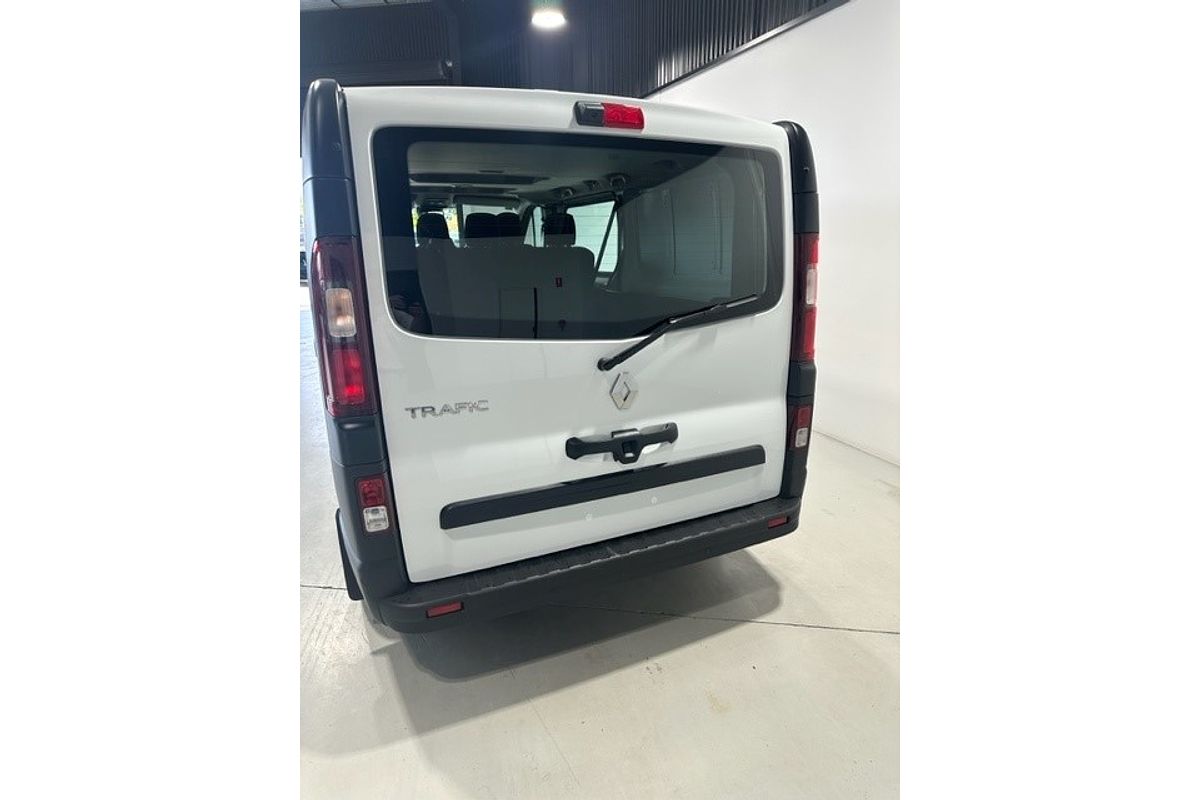 2023 Renault Trafic Crew Pro X82