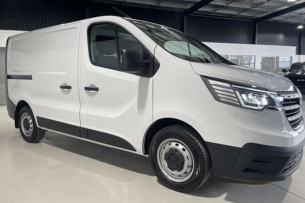 2023 Renault Trafic Pro X82