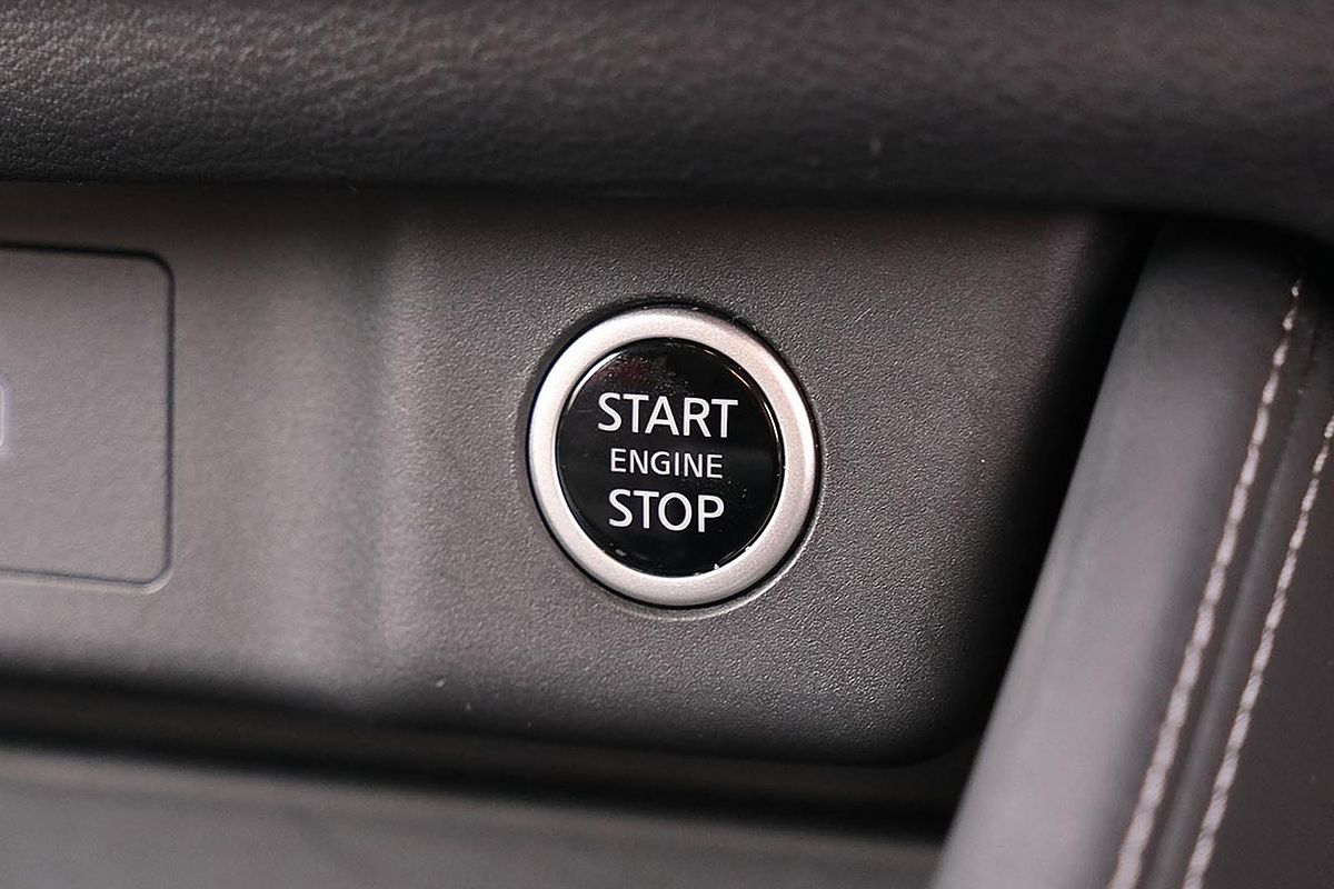 2023 Nissan X-TRAIL ST-L T33