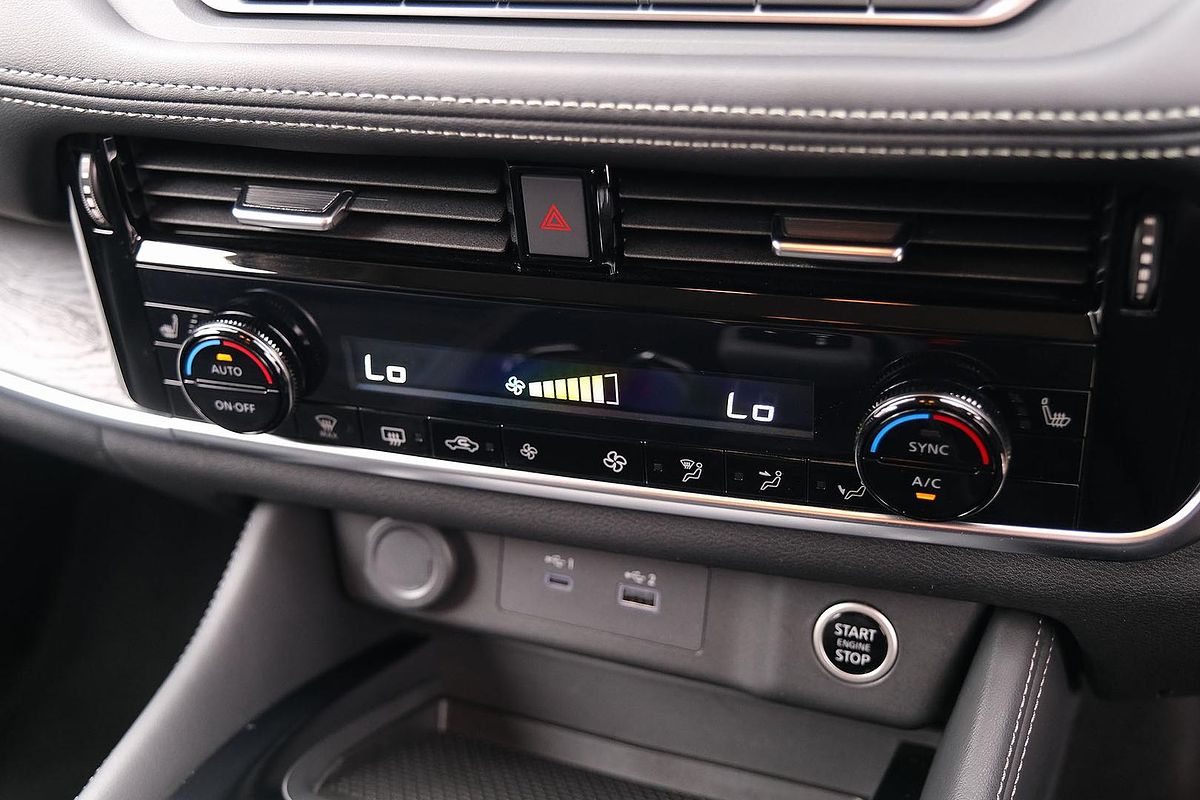 2023 Nissan X-TRAIL ST-L T33