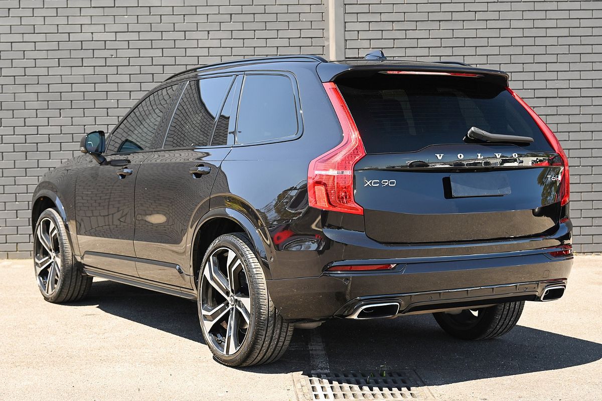 2020 Volvo XC90 T6 R-Design