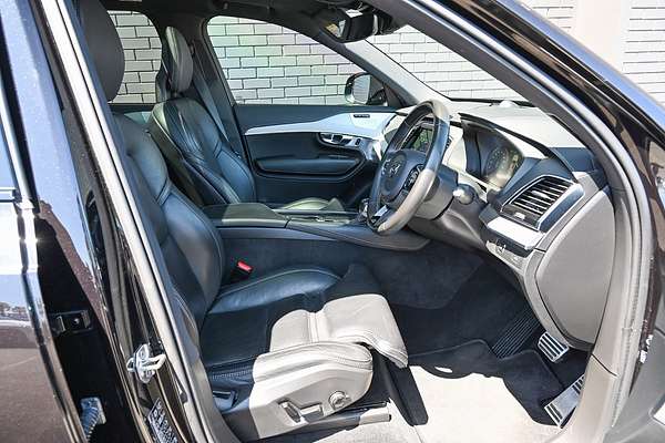 2020 Volvo XC90 T6 R-Design