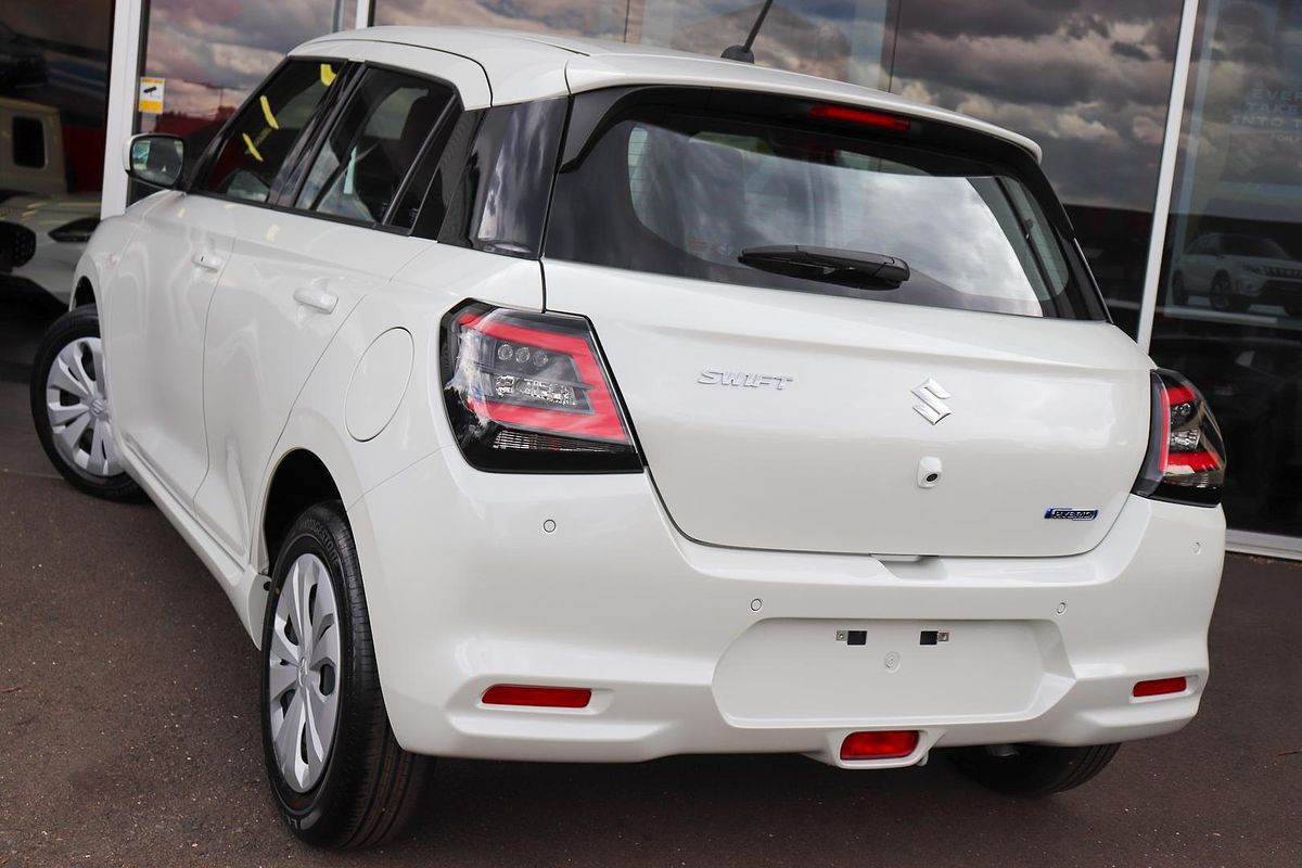 2024 Suzuki Swift Hybrid UZ