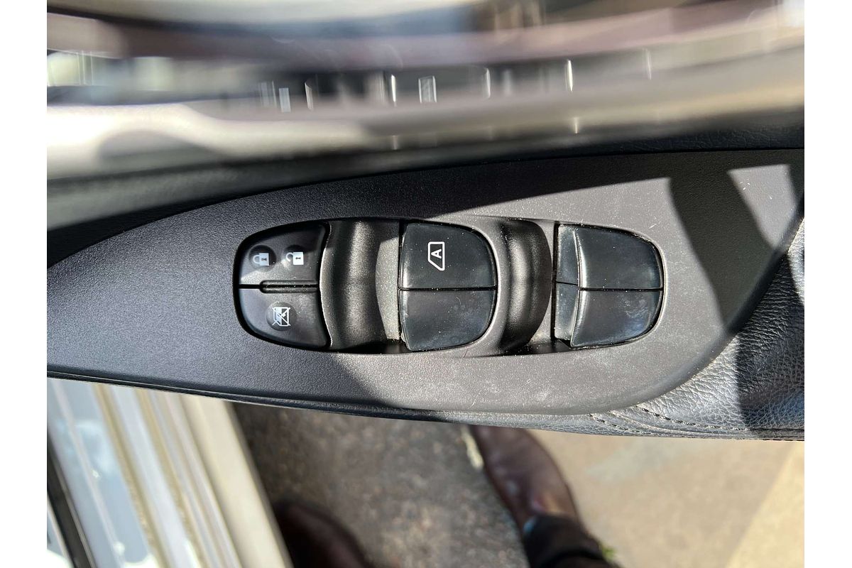 2013 Nissan Pulsar SSS C12