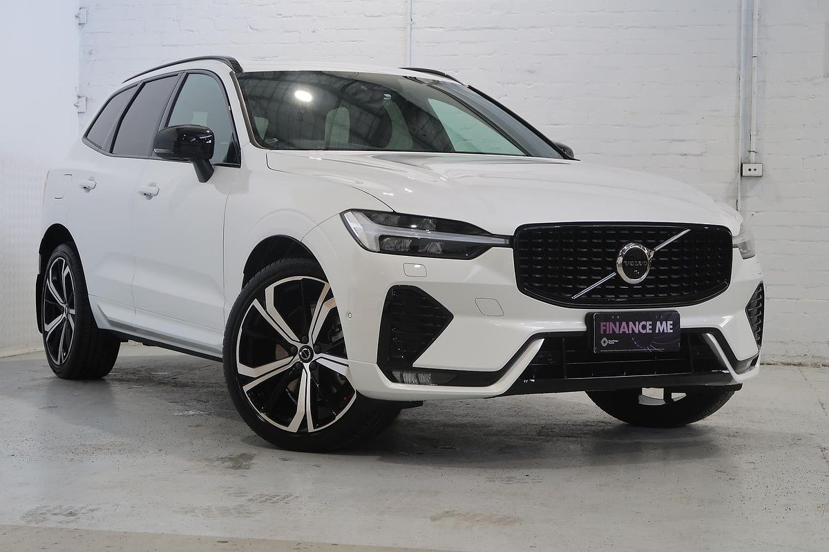 2021 Volvo XC60 B6 R-Design