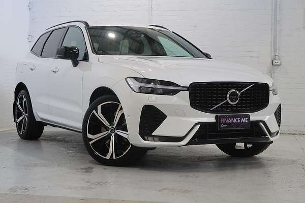 2021 Volvo XC60 B6 R-Design