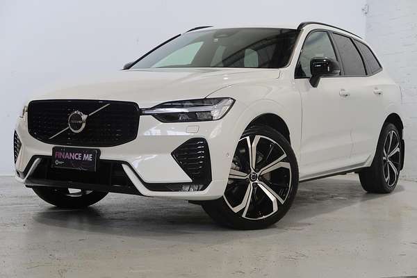 2021 Volvo XC60 B6 R-Design
