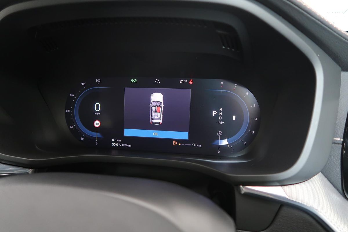 2021 Volvo XC60 B6 R-Design
