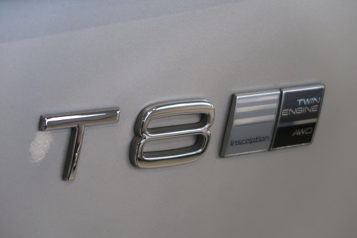 2016 Volvo XC90 T8 Inscription
