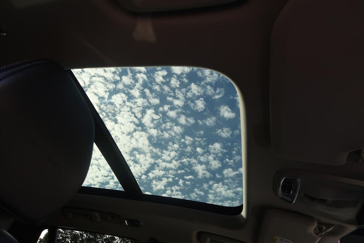 2016 Volvo XC90 T8 Inscription