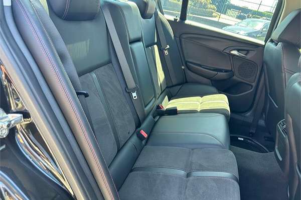 2015 Holden COMMODORE SV6 STORM VF MY15