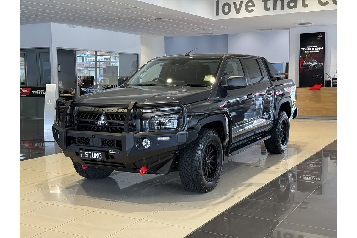 2024 Mitsubishi MV Triton GLX-R 2.4L D 6A/T 4X4 DC PU