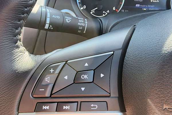 2024 Nissan Navara ST-X D23 4X4