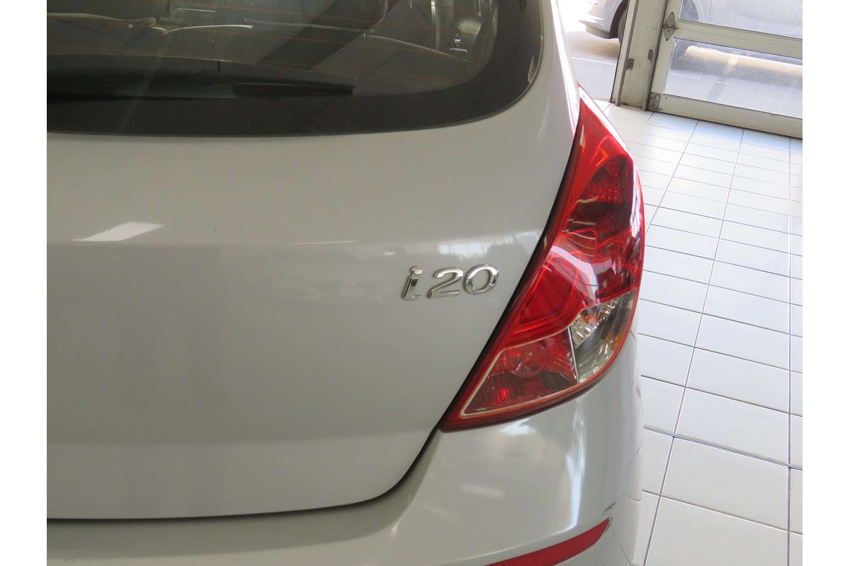 2015 Hyundai i20 Active PB