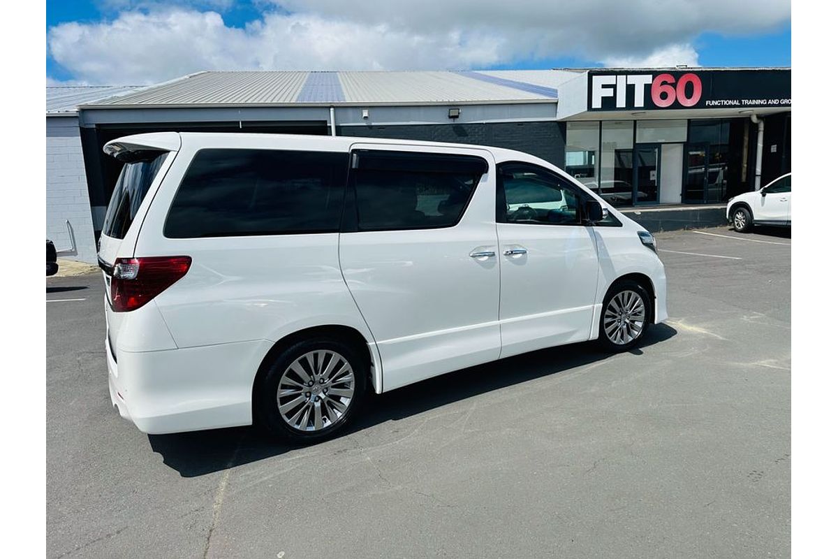 2014 Toyota ALPHARD