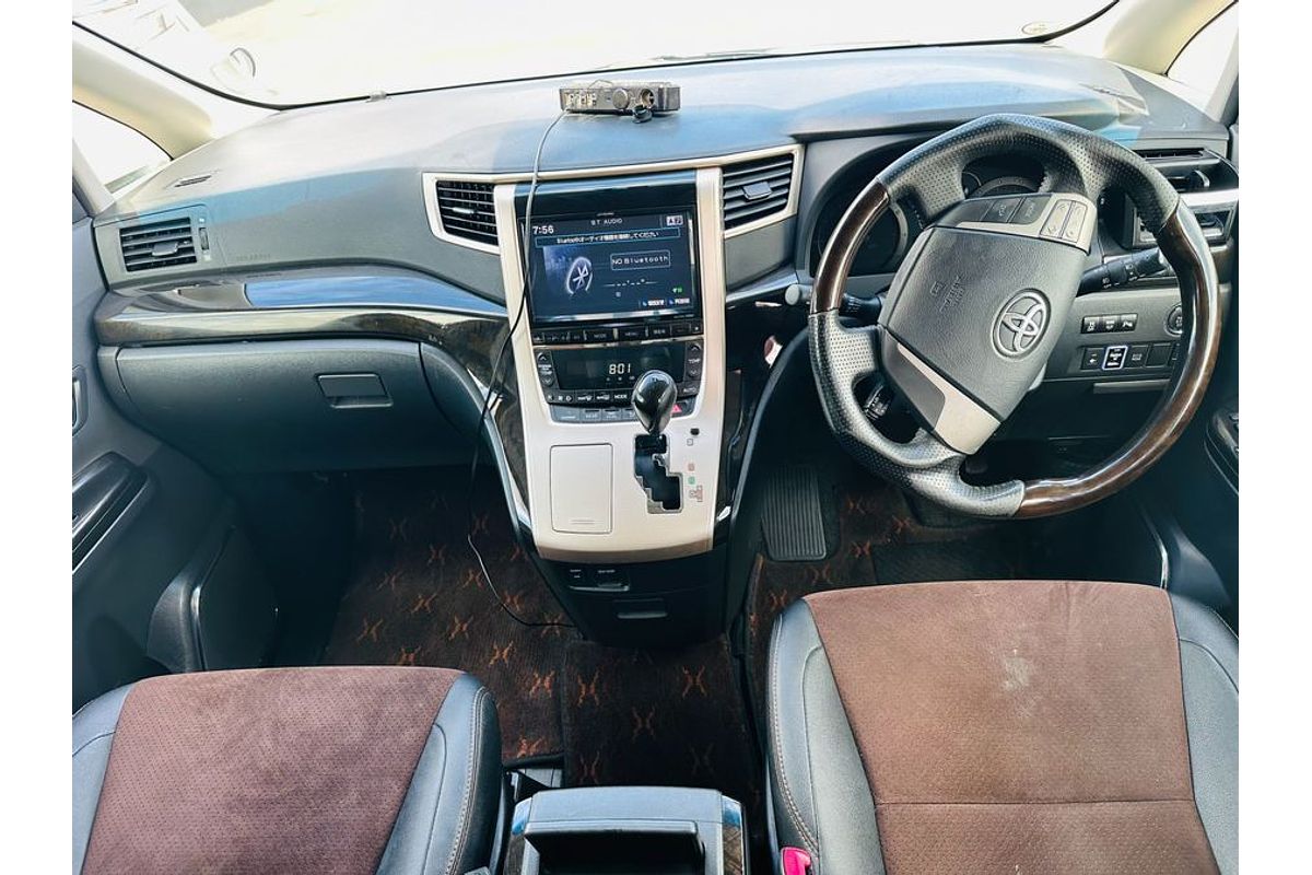 2014 Toyota ALPHARD