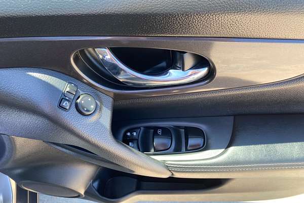 2021 Nissan X-TRAIL ST T32