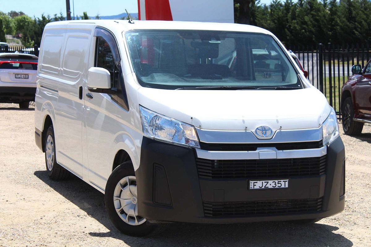 2019 Toyota Hiace GDH300R LWB