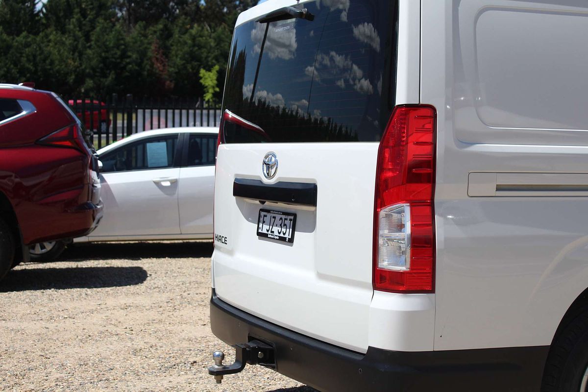2019 Toyota Hiace GDH300R LWB