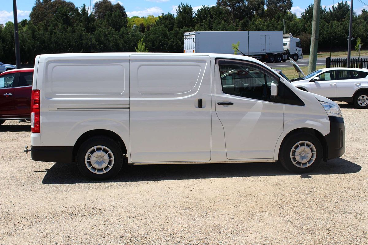 2019 Toyota Hiace GDH300R LWB