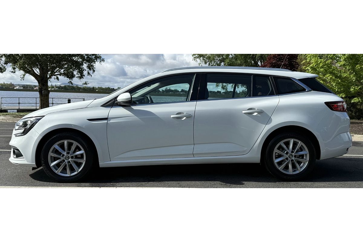 2017 Renault Megane Zen KFB