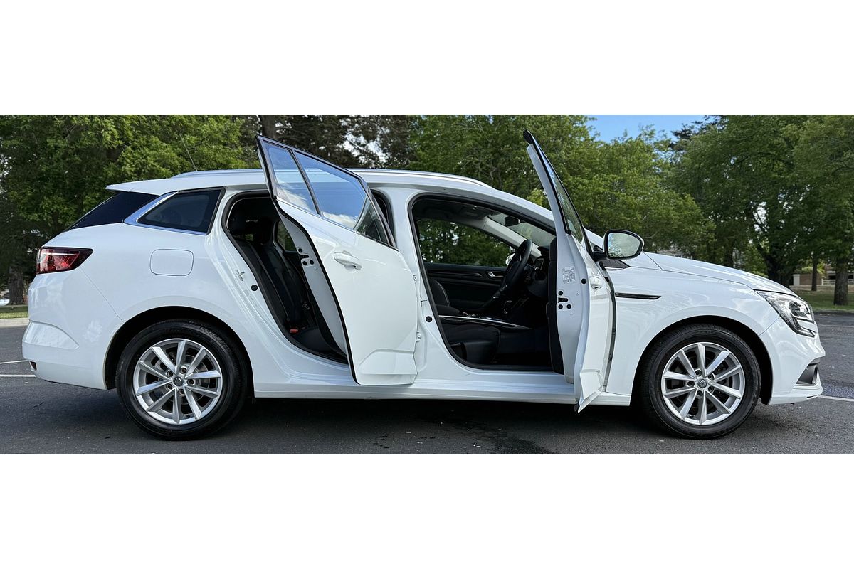 2017 Renault Megane Zen KFB